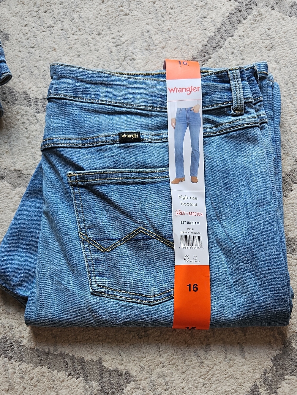 NEW! Wrangler Blue Wash High Rise Bootcut Jeans Multiple Sizes - Picture 16 of 16